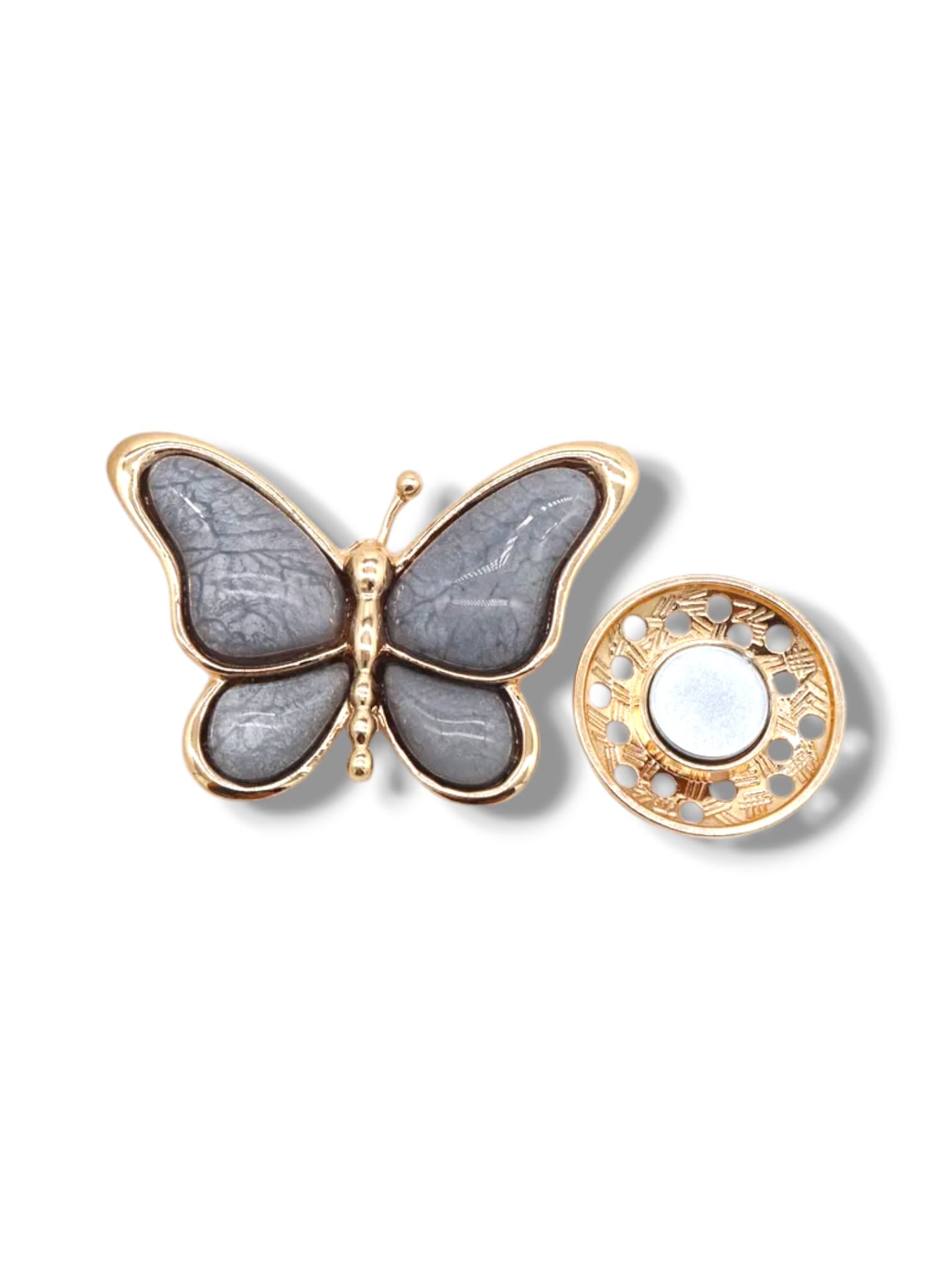 Broche aimantée "Papillon gris"