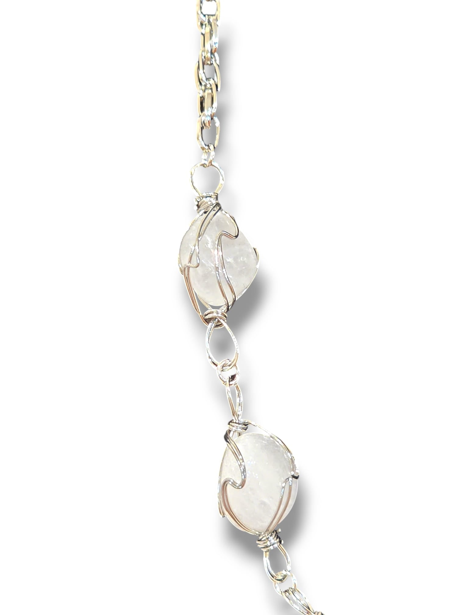 Collier fantaisie pierres blanches serties
